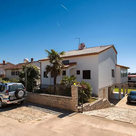 House With A Parking Space Premantura, Medulin - 22760 普拉