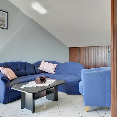 House With A Parking Space Premantura, Medulin - 22760 度假居 普拉