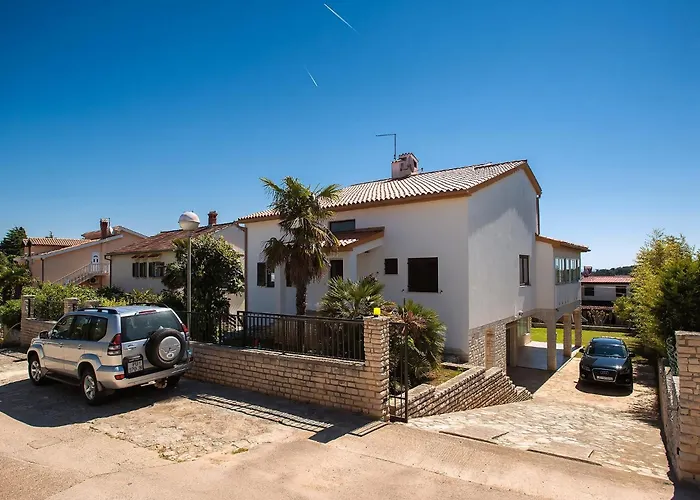 House With A Parking Space Premantura, Medulin - 22760 普拉