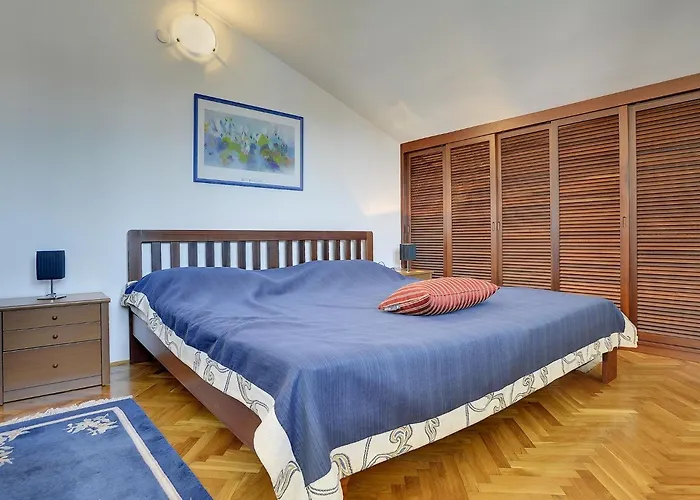 House With A Parking Space Premantura, Medulin - 22760 度假居 *