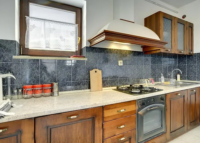 House With A Parking Space Premantura, Medulin - 22760 度假居