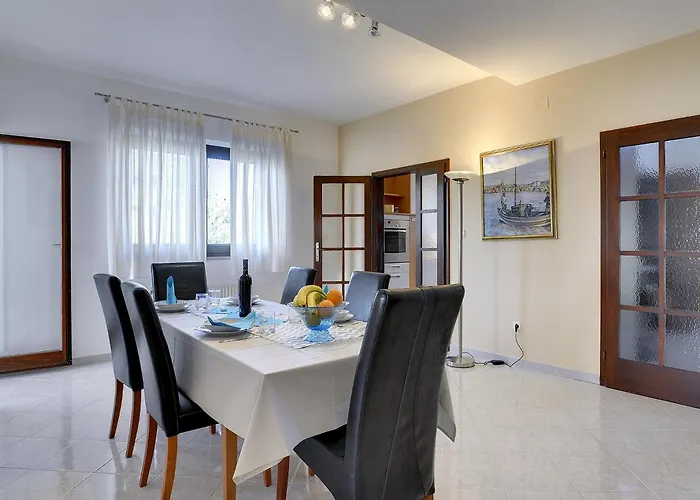 度假居 House With A Parking Space Premantura, Medulin - 22760